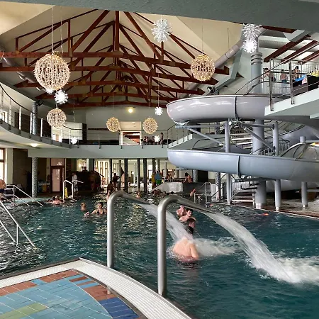 Friends - Free Pool *