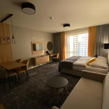 Friends - Free Pool * Bešeňová