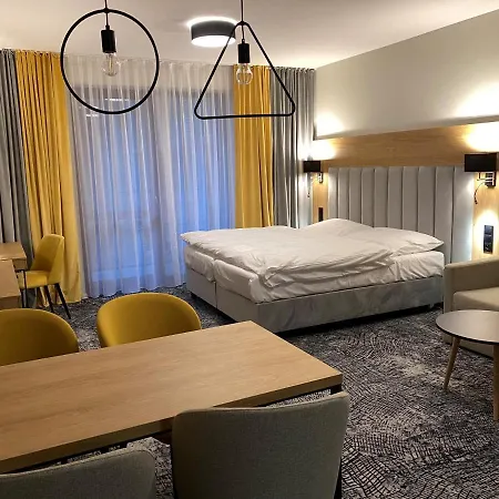 Apartament Friends - Free Swinning Pool