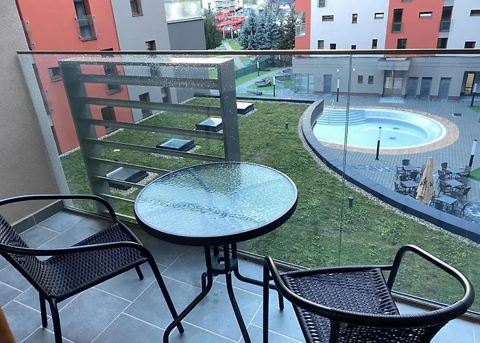 Friends - Free Pool